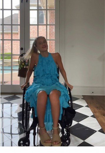 Mamma Mia Costume: How to Style the Perfect Dress