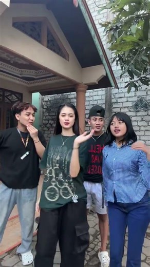 PLISS JANGAN DI SKIP 😭 #irvansindy #irvaansrd #youtubeshorts #beranda