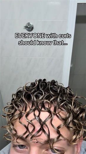 Essential Hair Tips for Curly Hair Care