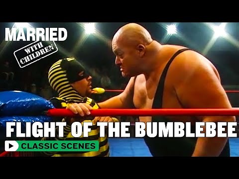 Bumblebee Bud Wrestles King Kong Bundy | Married With Children