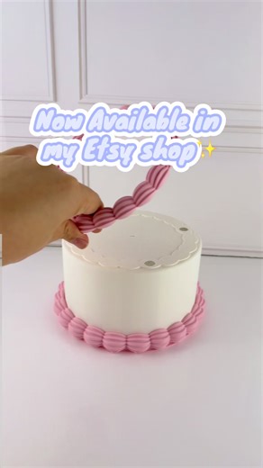 Cake Topper Prop now available in my Etsy shop✨ Orders your today💛 #3dprinting #caketoppercake #caketopper #props #3dcake