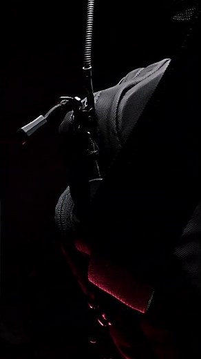 Kleos Messenger Stealth Bag – Compact, Tactical & Urban-Ready ⚡