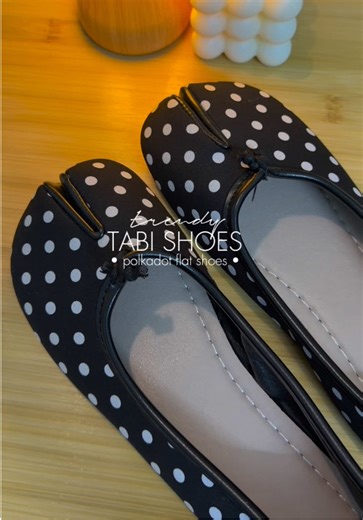 tabi shoes cute ✨ sukanya corak polkadot 😍 #tabishoes #womenshoes #flatshoes