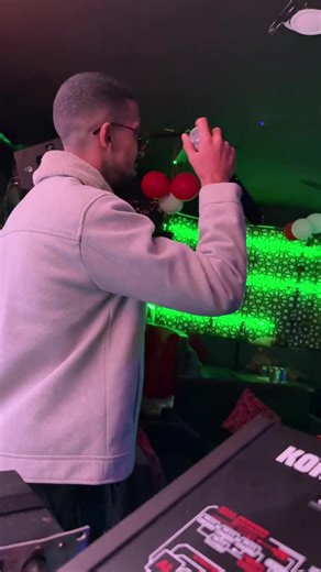 Vidéos de mehdilougui (@mehdilougui) avec son original - mehdilougui