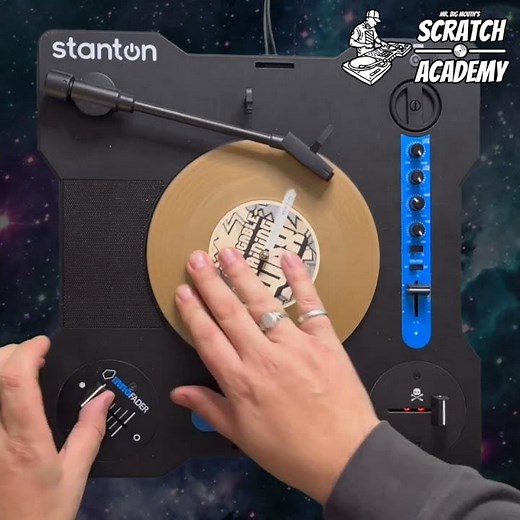 Learn the CHIRP SCRATCH in just 25 seconds #Shorts