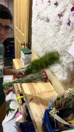 Basic Carnation Bouquet Tutorial