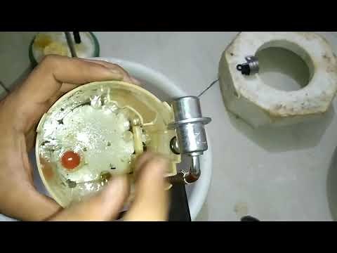 How to replace fuel filter in Hyundai i20.