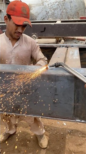 🔥 Hot Riveting Master Skill | Heavy Truck Repair With Traditional Technique ⚒️🚛