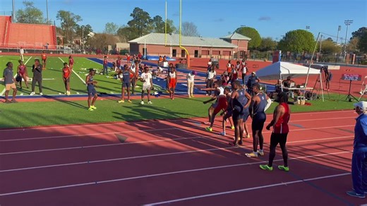 Slight 49 Split Technique in Track and Field