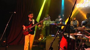 Hola! Les presento mi pieza "CHAOTIC REPORT" en vivo junto a mi banda THE POCKET PILOTS! 🔥 Ojalá sea de su agrado! THE POCKET PILOTS: Bass: Tiago Andree Drums: Randy Corona Guitars: Any Riwer - Paco Montaño Horns: Eliel Salinas - Diego Benítez - Alan Varela | Tiago Andree