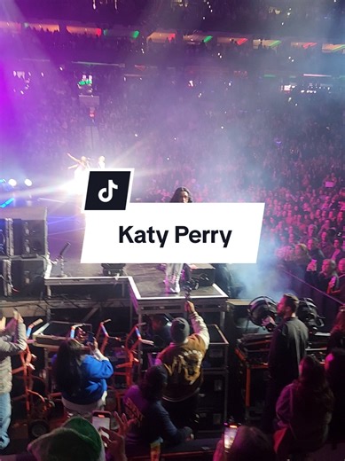 Katy Perry Concert Moments: A Night to Remember