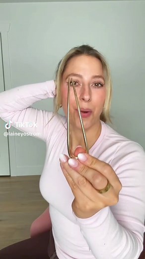 Easy French Pin Hair Style Tutorial