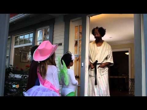 Marlon Wayans Halloween Grinch (Comedy Spoof)
