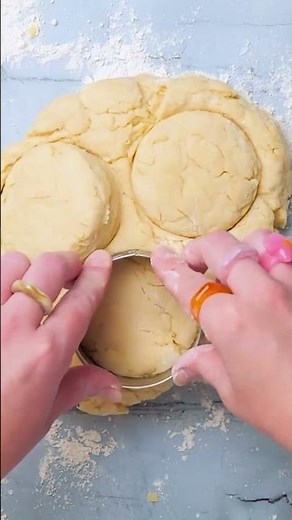 Cheese Scones | Good Housekeeping UK #shorts