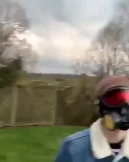 If ye wanting a scrap ye’ll end up like tha alien lad