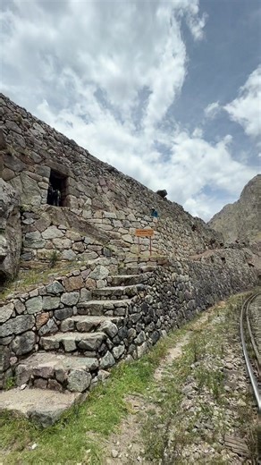 Arquitectura Inca y Espiritualidad en Sala Puncu
