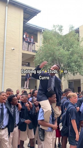 Dabbing Studs in Curro High School