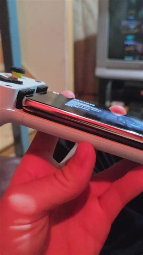 Samsung S21 Overheating: My Back is Peeling Off!