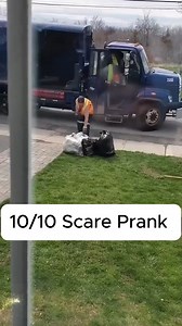 18K views · 334 reactions | 10/10 Scare Prank 藍#prank #scared #bins #funny #reels | Comic Comedy Club | Facebook