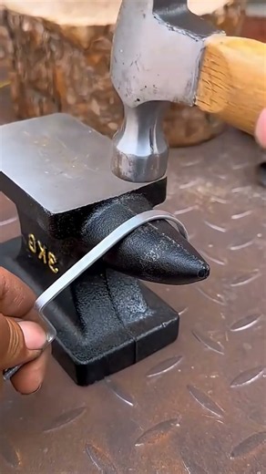 Genius 3KG Mini Anvil Hack for Precision Metal Shaping! 🔨✨