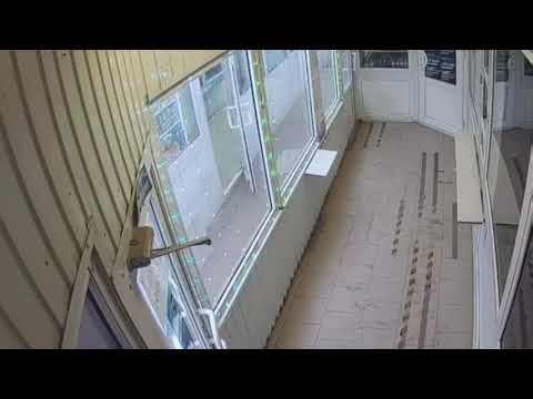 Firecracker thrown inside store injures employee in Troitsk, Russia