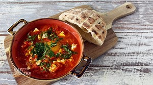 Rezept: Shakshuka mit Tomaten und Ei