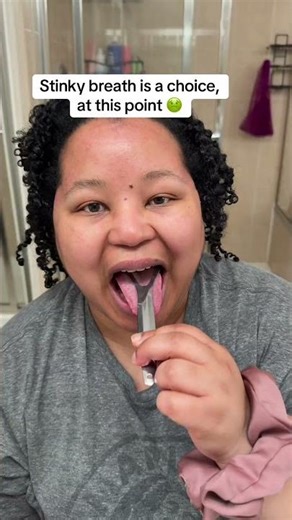 Step up your Oral Hygiene with this tongue scraper