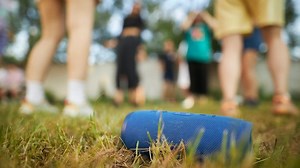 Bluetooth-Lautsprecher: So finden Sie die richtige Box für drinnen & draußen