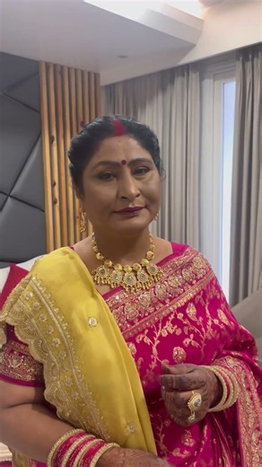 Bride mom ready #dulhanmakeupserviceindelhincr #wedding #bride #trend #latestinbeautylineupproducts