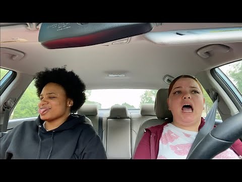 PLAYING "SUS" SONGS IN FRONT OF MY GIRLFRIEND... *HILARIOUS*