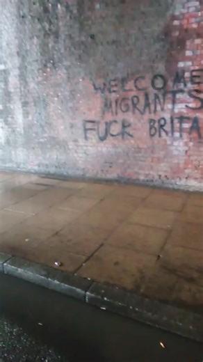 #AmberSpeaks #trash #graffiti #BritainFirst #viral 21/2/26