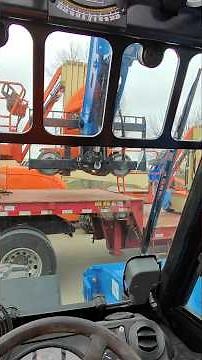 Rescuing some JLG Toucans with our ‪@GenieLiftOfficial‬ telehandler for #repair #service