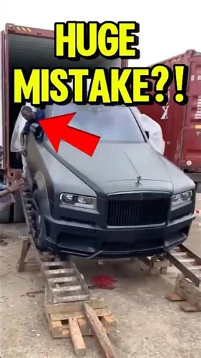 This Rolls-Royce Unload Went Terribly Wrong 🚗😳