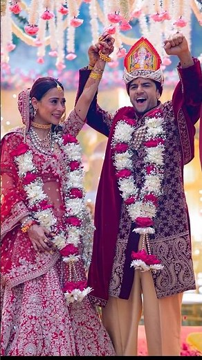 Sara Khan and Krrish Pathak Wedding | Couple Goals | Indian Wedding | Celebrity Couple | Varmala