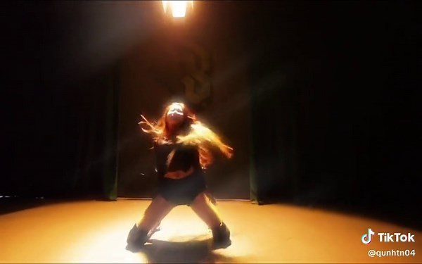 Ariana Grande Dangerous Woman Dance - Sexy Choreographies