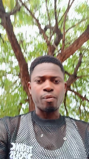 kpofofofo (@kpofofofo)’s videos with son original - Le Roi Manitou 🎙️