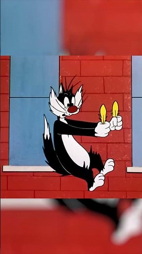 Magic feathers 🪶🐥 #Tweety #Sylvester #LooneyTunes #CartoonNetwork #shorts