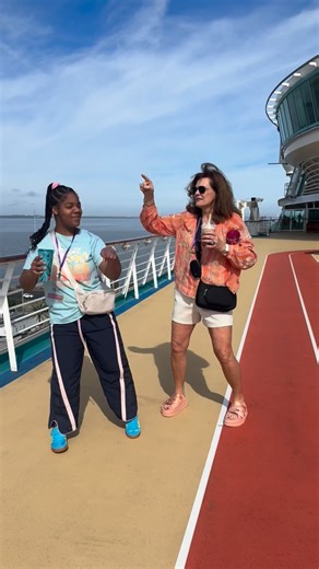 Lisa Harper on Instagram: "Escape from snowpocalypse, Day 1! About to set sail in FL...feeling a smidge guilty for our friends back in TN who're roughing it in tundra conditions so we're going to buy lots of piñatas to bring home as souvenirs for them. 🤭 #happycampers"