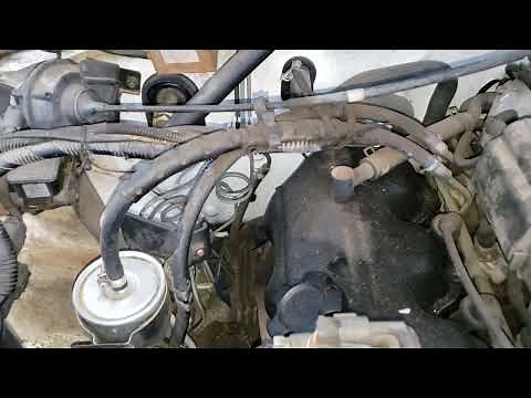 Fuel Pressure Regulator Location 1995 Nissan D21 Hardbody Pickup Truck VG30E 3.0 V6 Engine