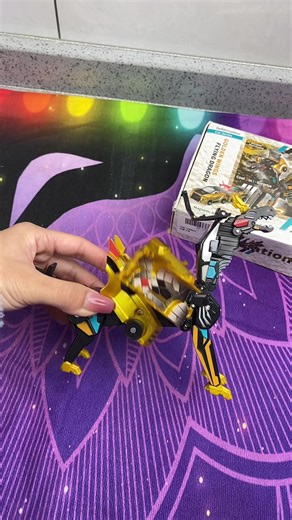 This Magnetic Transformer toy turns from car into dinosaur #transformers #transformer #toys #cooltoys #funtoysforkids