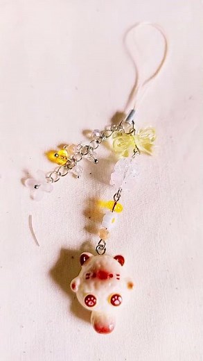 DIY beaded keychain ✨So easy & satisfying 🤍 #diy