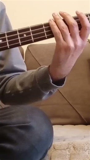 A minor funk bass theme