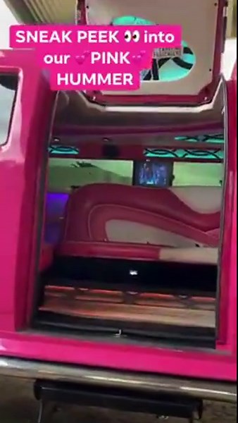 Here’s a little SNEAK PEEK 👀 in our BRAND NEW 💗PINK💗 HUMMER #sydney #music #birthday #teens #kids #hummer #pink #dj #hens #girls #hummerlimo #hummerhire #stretchhummer #limousinehire #limosydney #sydneylimo #luxurylimo #partytransport #luxurytransport #sydneyparties #partyonwheels #viptransport #luxuryparty #eventtransport #hummerexperience #sydney #sydneyevents #sydneyparties #sydneyhensparty #sydneybirthday #sydneyformal #sydneynightlife #sydneycelebrations #sydneygirlsnight #sydneyweekend