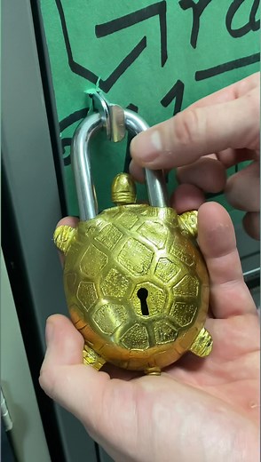 Super cool Turtle Lock! | Jacky’s Kitchen