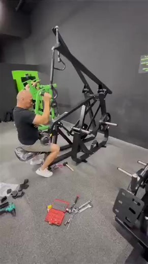 Nautilus Lat Pull Down Plate Loaded Freely Seated High Pull Trainer High Pulldown