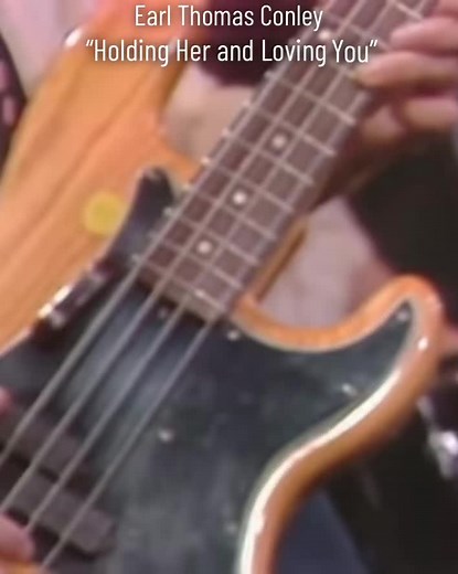 Earl Thomas Conley - Holding Her and Loving You (1983) Country Music Video