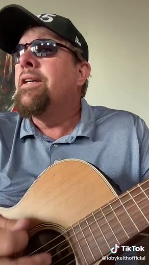 Daytime Friends: Toby Keith and Kenny Rogers Tribute