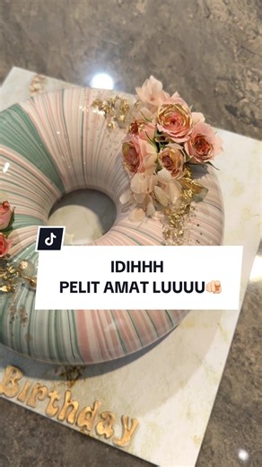 Resep Mirror Glaze Cake dan Kutipan tentang Kedisiplinan