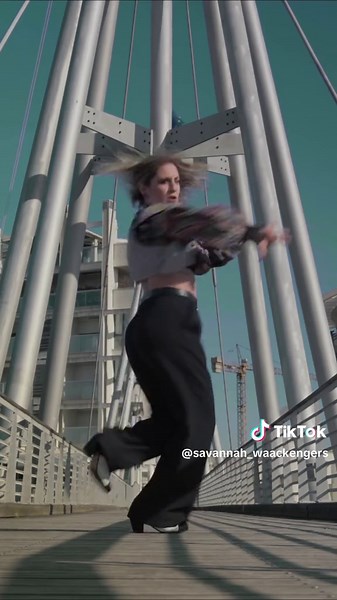 LA NOIA - FLAMENCO REMIX @angelinamango__ • #dance #lanoia #angelinamango #flamenco #sanremo2024 #sanremo #lanoiaangelinamango #angelinamangoedit #waacking #viral #semanasanta #easter #dancechallenge