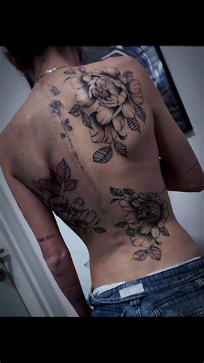 Flower back #tattoo
